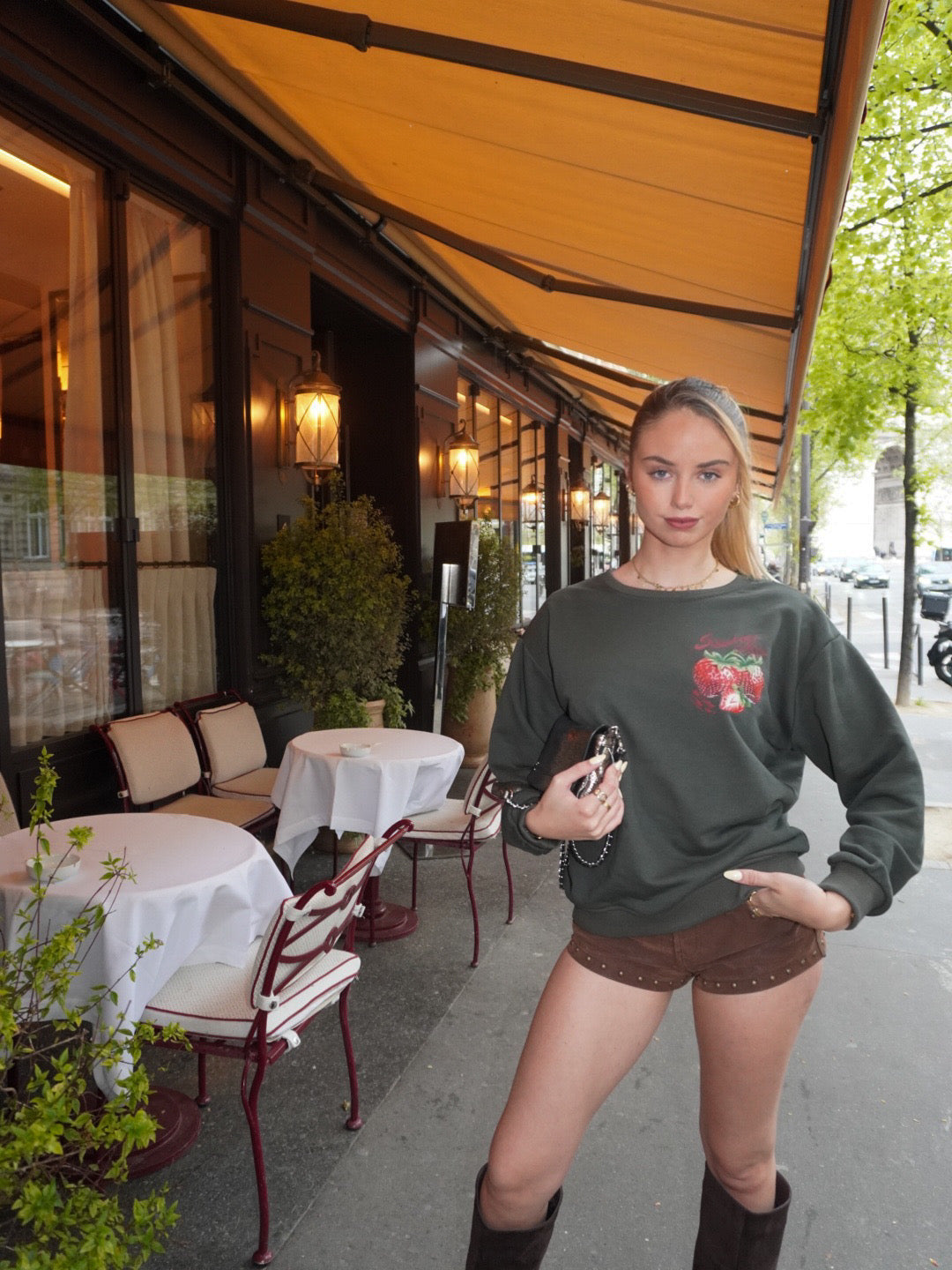 Sweat Constance Kaki