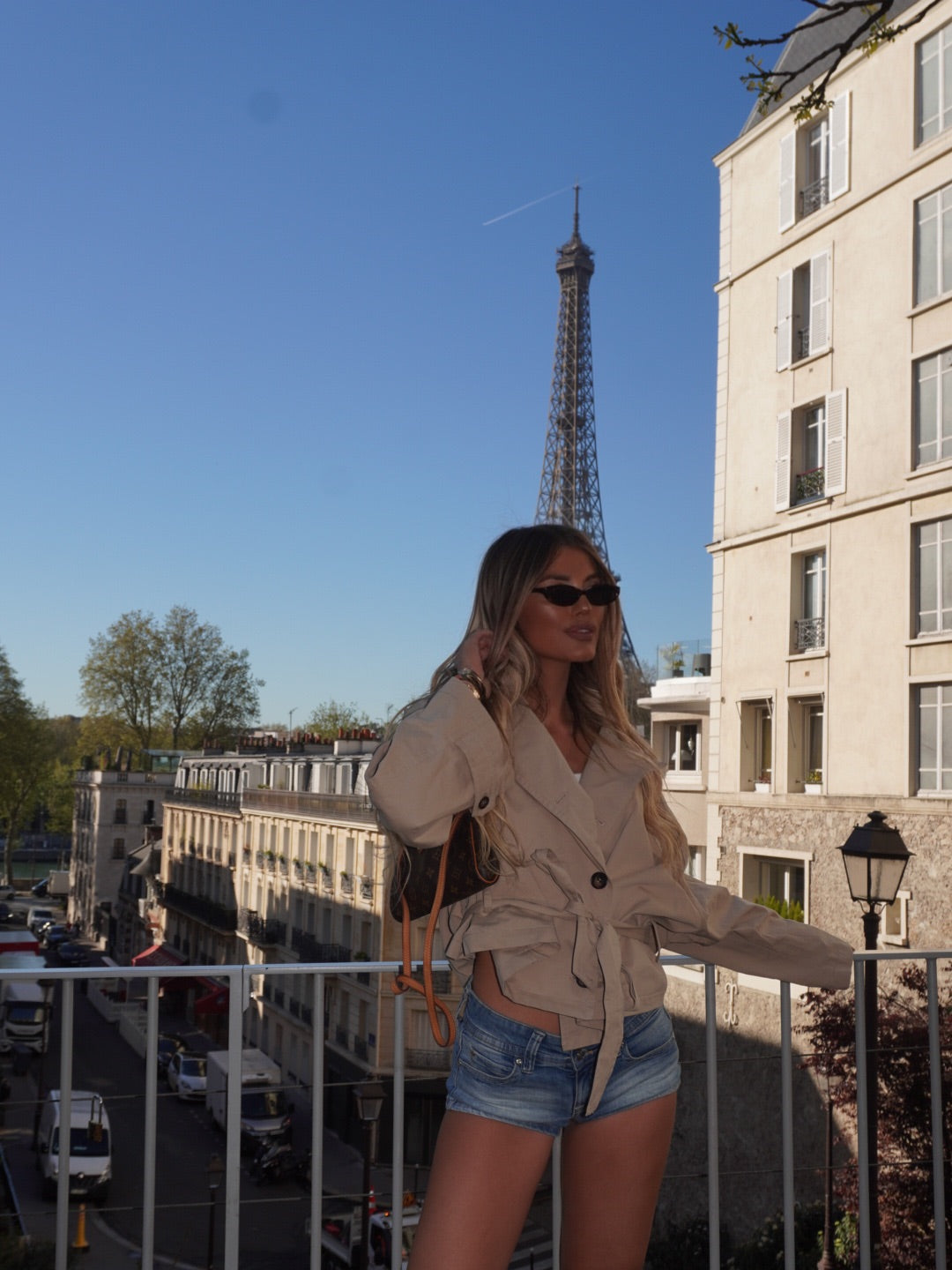 Trench Lola
